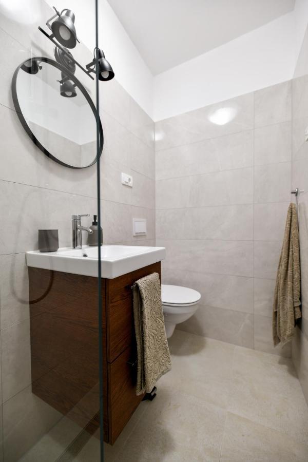 Apartment Canada ซาดาร์ ภายนอก รูปภาพ